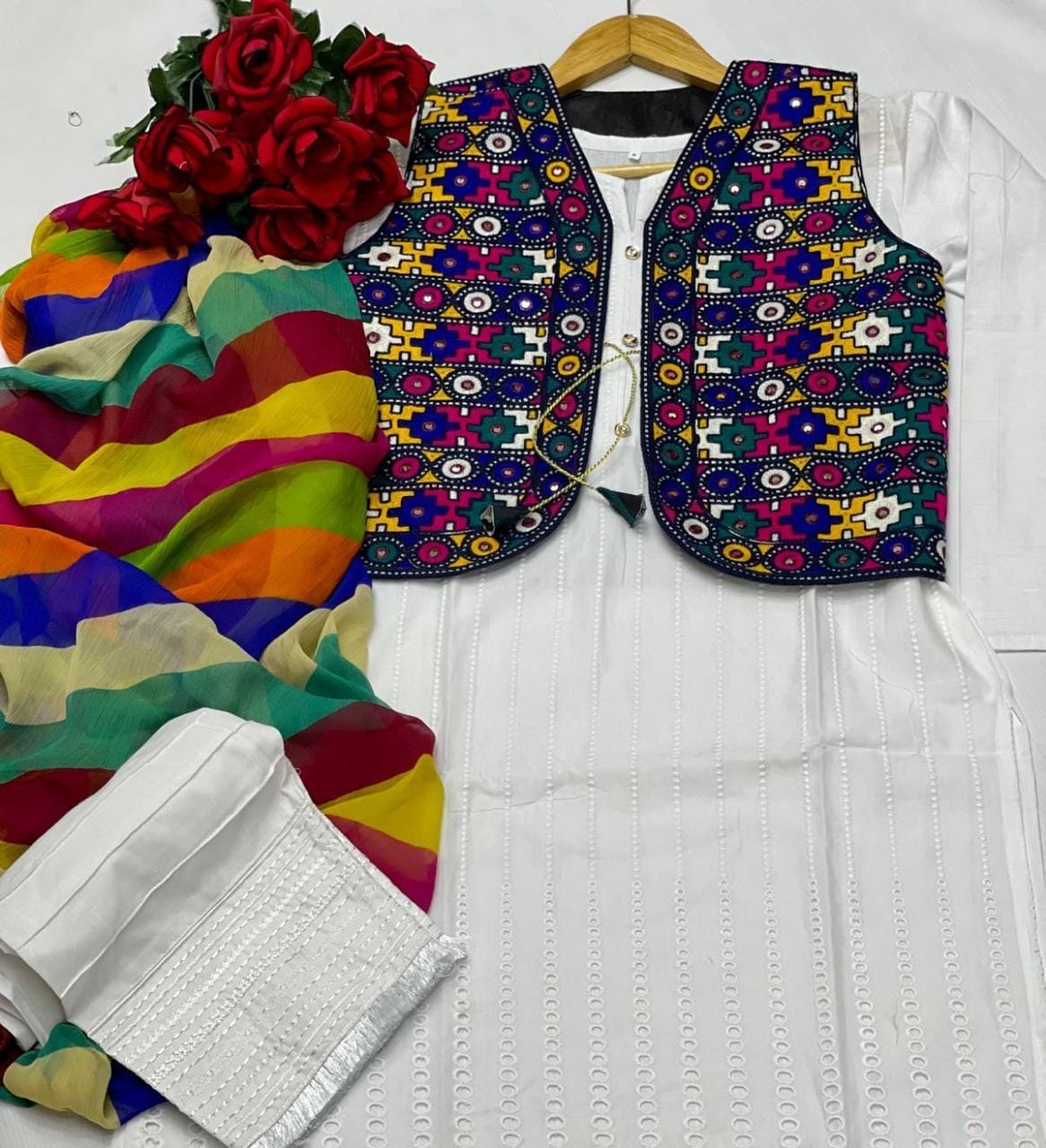 INDIAN CHICKEN KARI CUT WORK