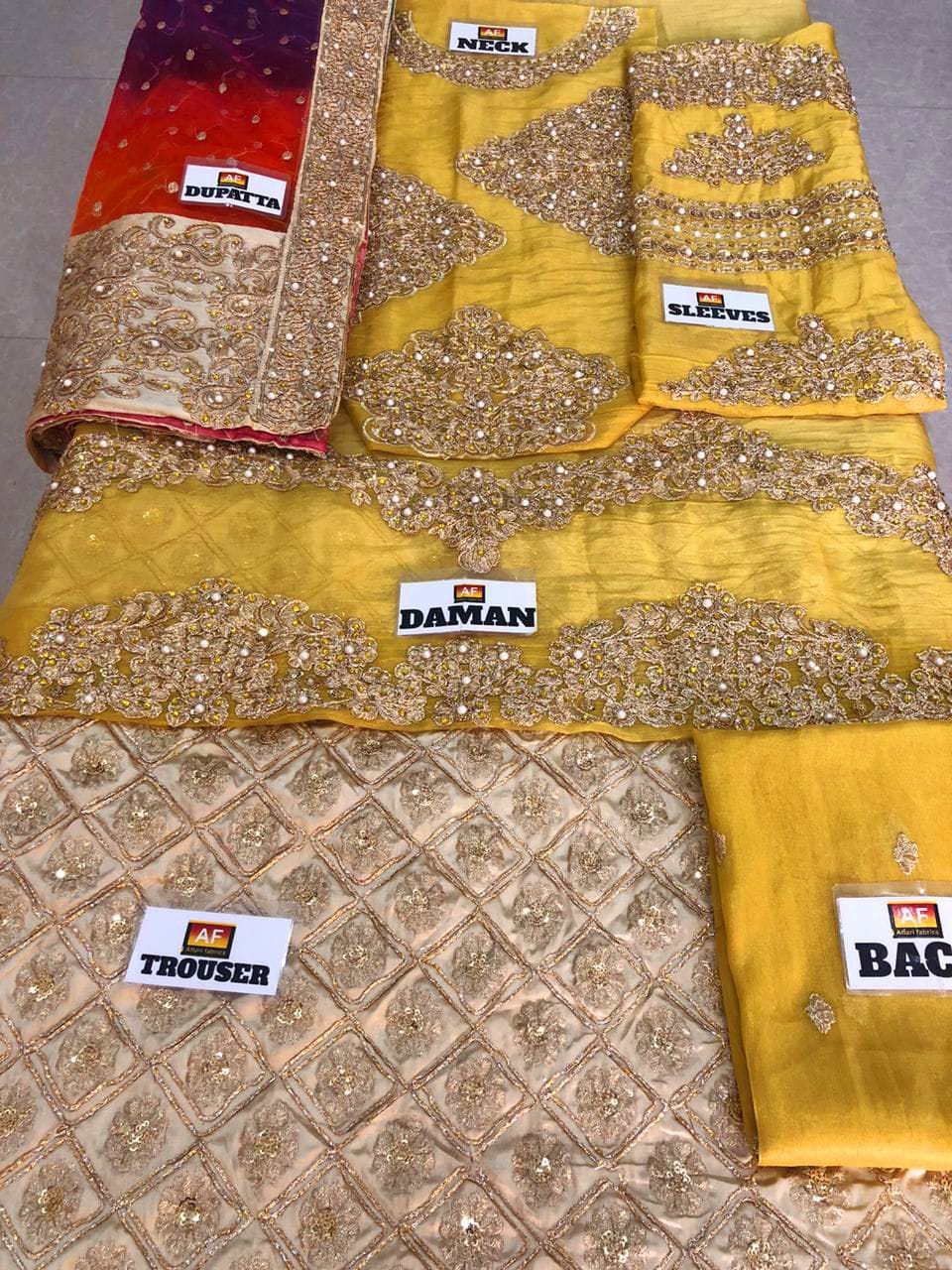 AYESHA IMRAN LUXERY MAYO SUITE MASOORI FABRIC 3 PIECE SUIT PRICE IN PAKISTAN